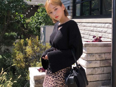 设计谷成都折扣女装加盟 品牌女装女装代理折扣服装加盟连锁北京品牌风衣尾货批发品牌女装批发dlad女装尾货折扣服装加盟连锁图3