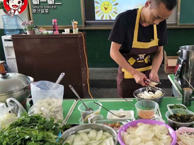 冒菜加盟送餐具服装—加盟免管理费保证金【蜀一蜀二冒菜】图6