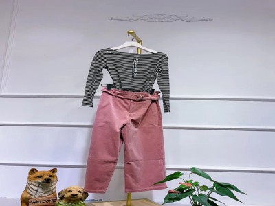 熠净东北夏季尾货服装批发折扣货源折扣服装店加盟图2